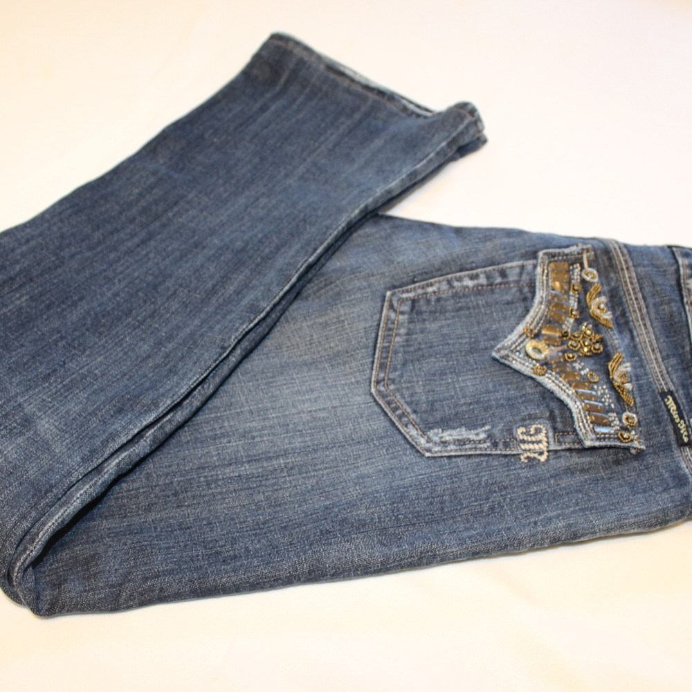 Miss Me Embellished Jeans Size 29 Distressed